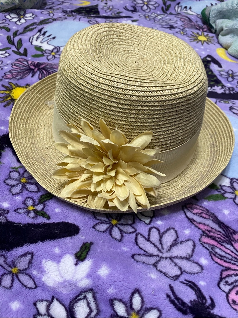 NWT croft & barrow Cream Straw Cloche with Removable Flower Accent